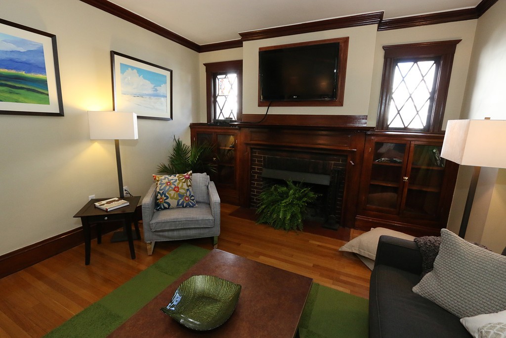 20 Chester Road, Unit 1 Belmont, MA 02478 - Photo 2 of 19 Gallery Image 2