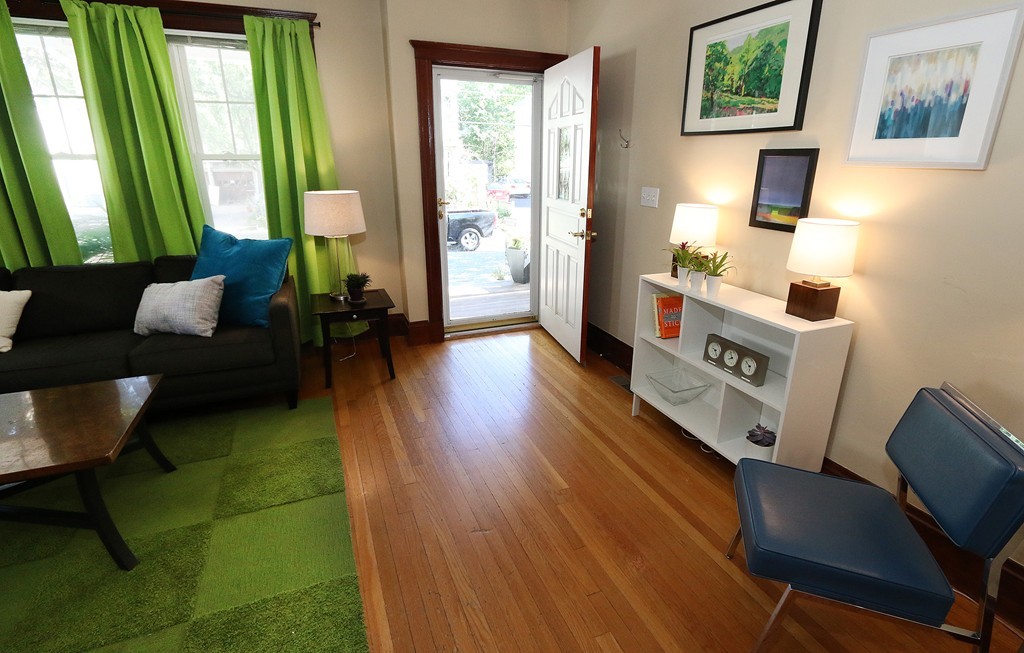 20 Chester Road, Unit 1 Belmont, MA 02478 - Photo 5 of 19 Gallery Image 5