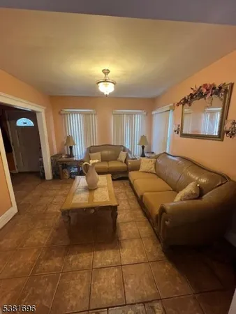 $449,900 | 245 William Street, Rahway, NJ 07065