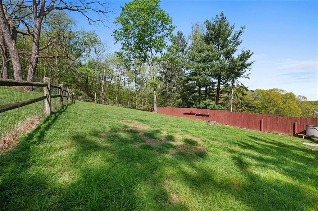 1610 Crawford Road Imperial, PA 15126 - Photo 31 of 42 Gallery Image 31