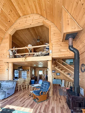 $580,000 | 164 Beaver Nob Drive, Kamiah, ID 83536