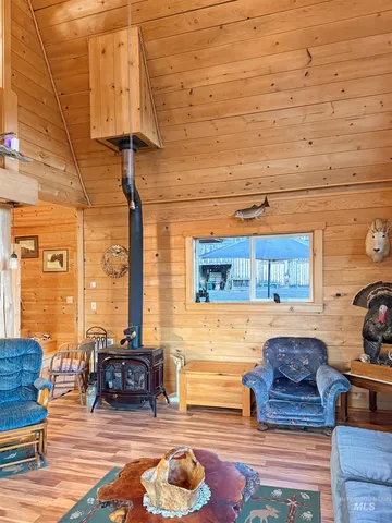 $580,000 | 164 Beaver Nob Drive, Kamiah, ID 83536