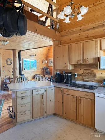 $580,000 | 164 Beaver Nob Drive, Kamiah, ID 83536
