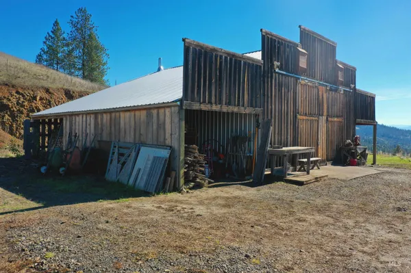 $580,000 | 164 Beaver Nob Drive, Kamiah, ID 83536