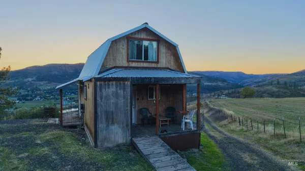 $580,000 | 164 Beaver Nob Drive, Kamiah, ID 83536