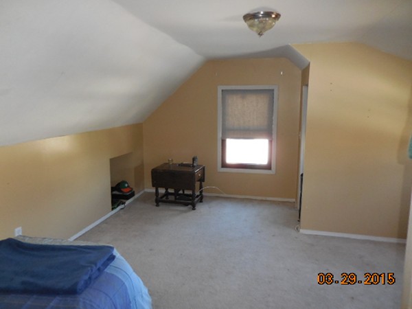 53 Bacon Road Springfield, MA 01119 - Photo 8 of 11