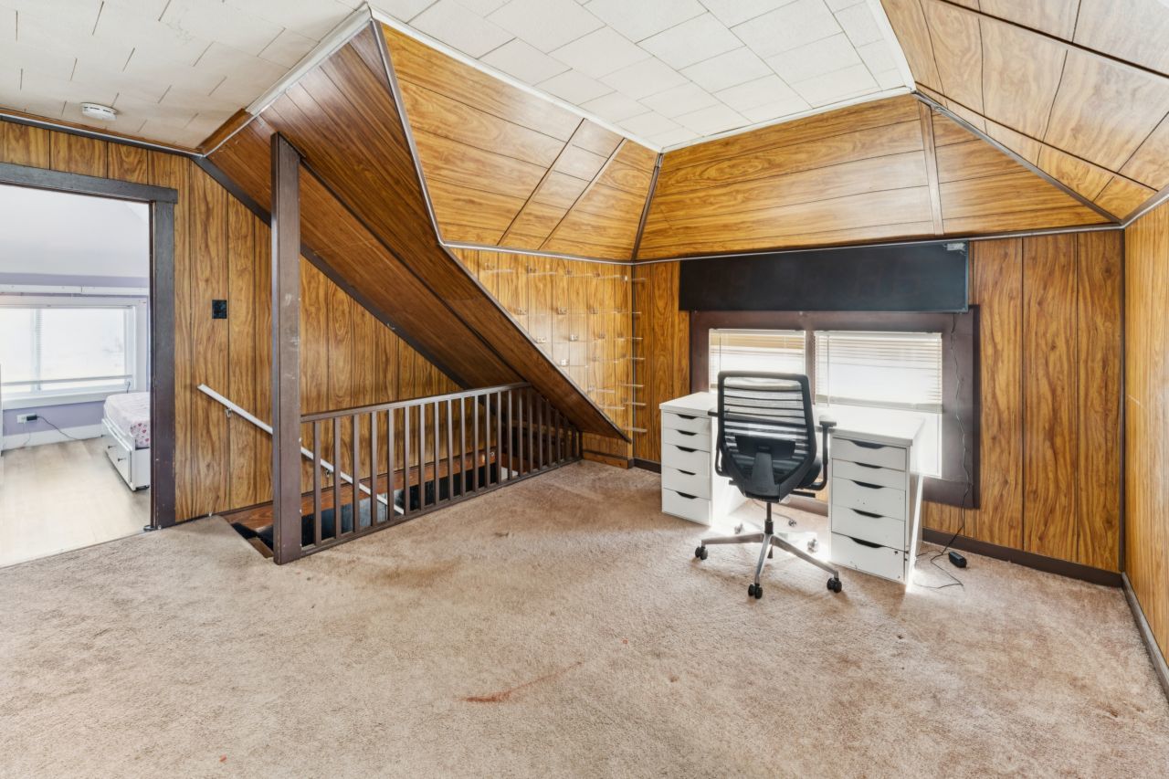 2547 Davisson Street River Grove, IL 60171 - Photo 12 of 31 a view of a hallway with wooden floor and staircase