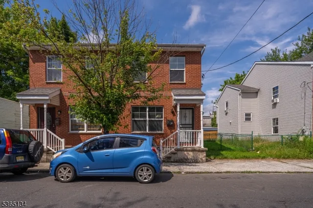 $239,000 | 94 Passaic Street, Trenton, NJ 08618