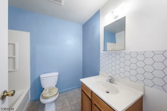 $239,000 | 94 Passaic Street, Trenton, NJ 08618