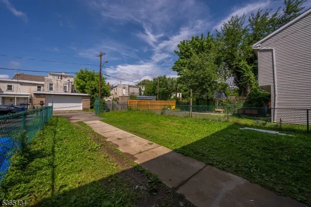 $239,000 | 94 Passaic Street, Trenton, NJ 08618