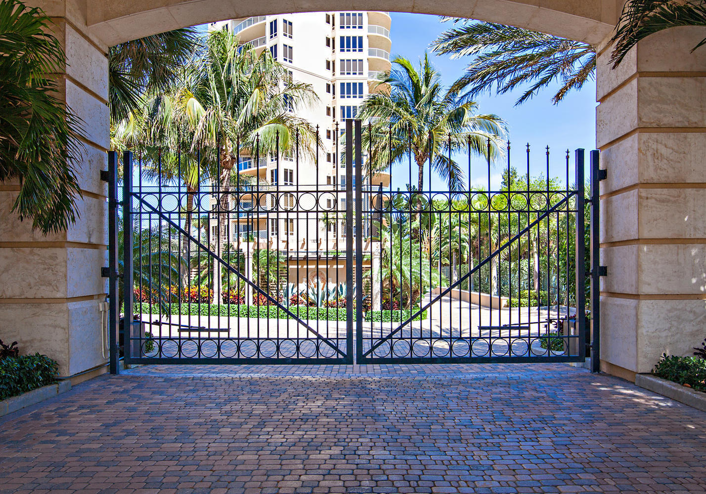 3920 North Ocean Drive, Unit 6A Singer Island, FL 33404 - Photo 60 of 71 a view of a wrought iron fences in front of a building