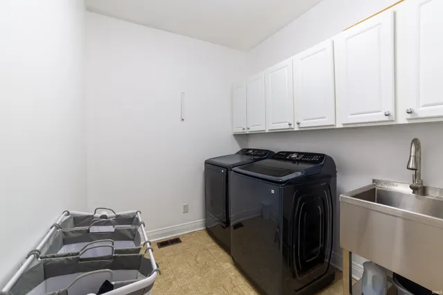 $445,000 | 13103 Ellerston Drive, Evansville, IN 47725