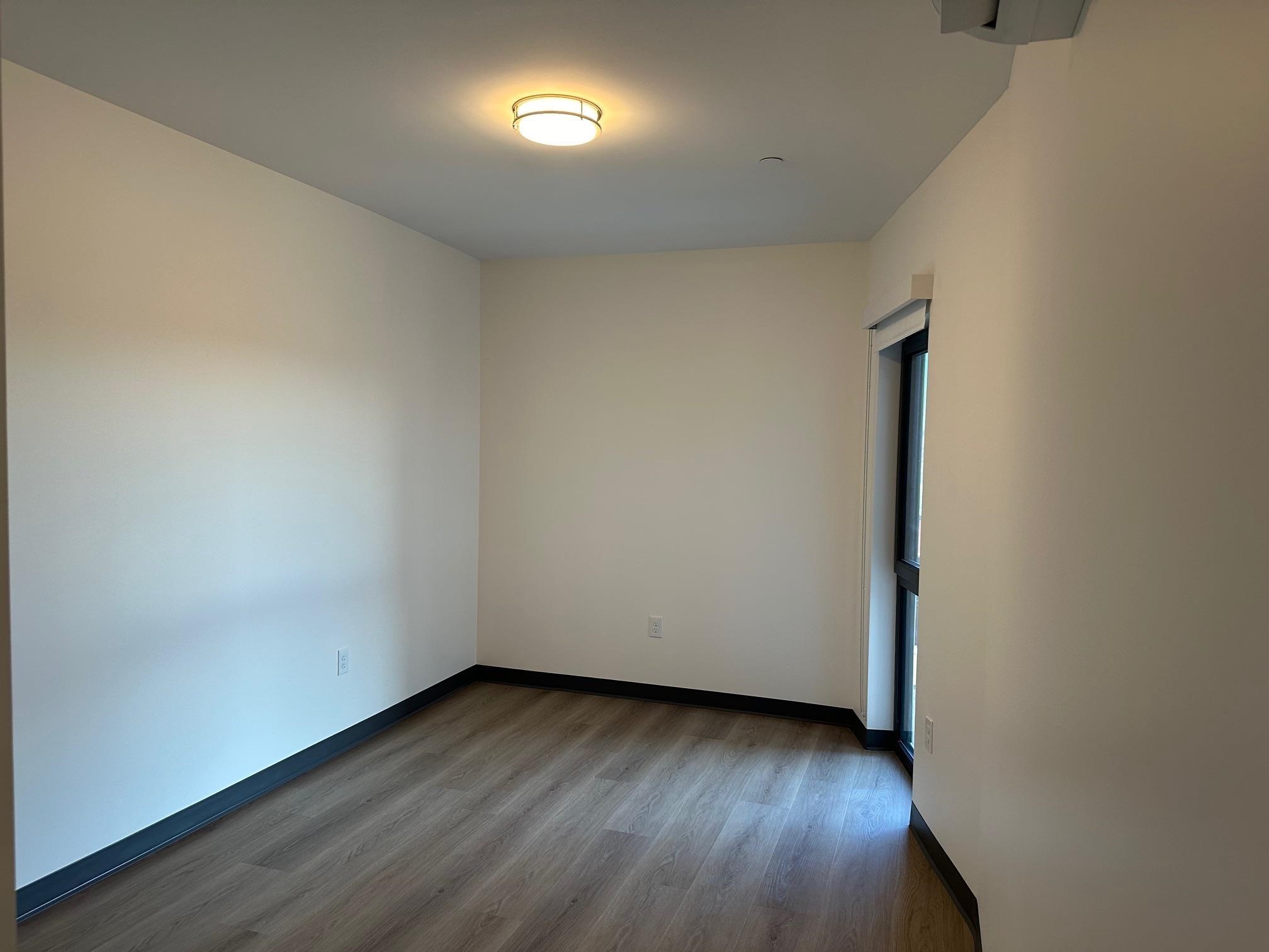 55 North Main Street, Unit 205 Rochester, NH 03867 - Photo 11 of 21