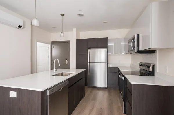 $2,150 | 55 North Main Street, Unit 205, Rochester, NH 03867