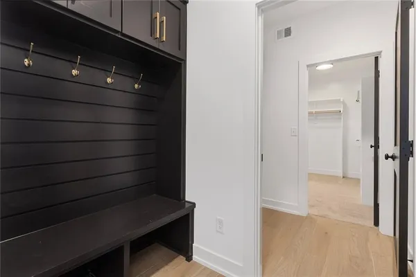 $649,900 | 9737 North Lucerne Avenue, Kansas City, MO 64154