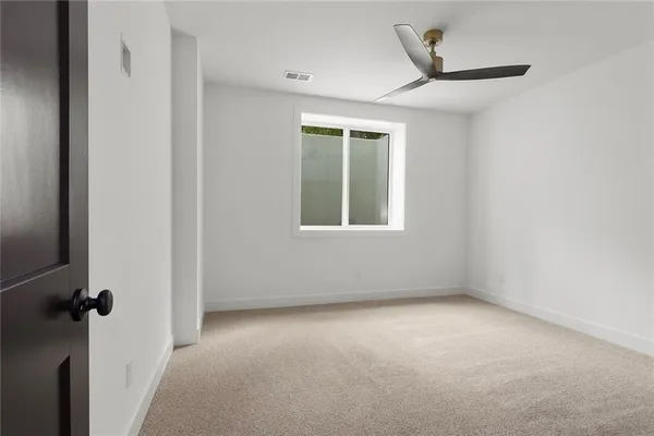 $649,900 | 9737 North Lucerne Avenue, Kansas City, MO 64154