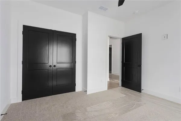$649,900 | 9737 North Lucerne Avenue, Kansas City, MO 64154