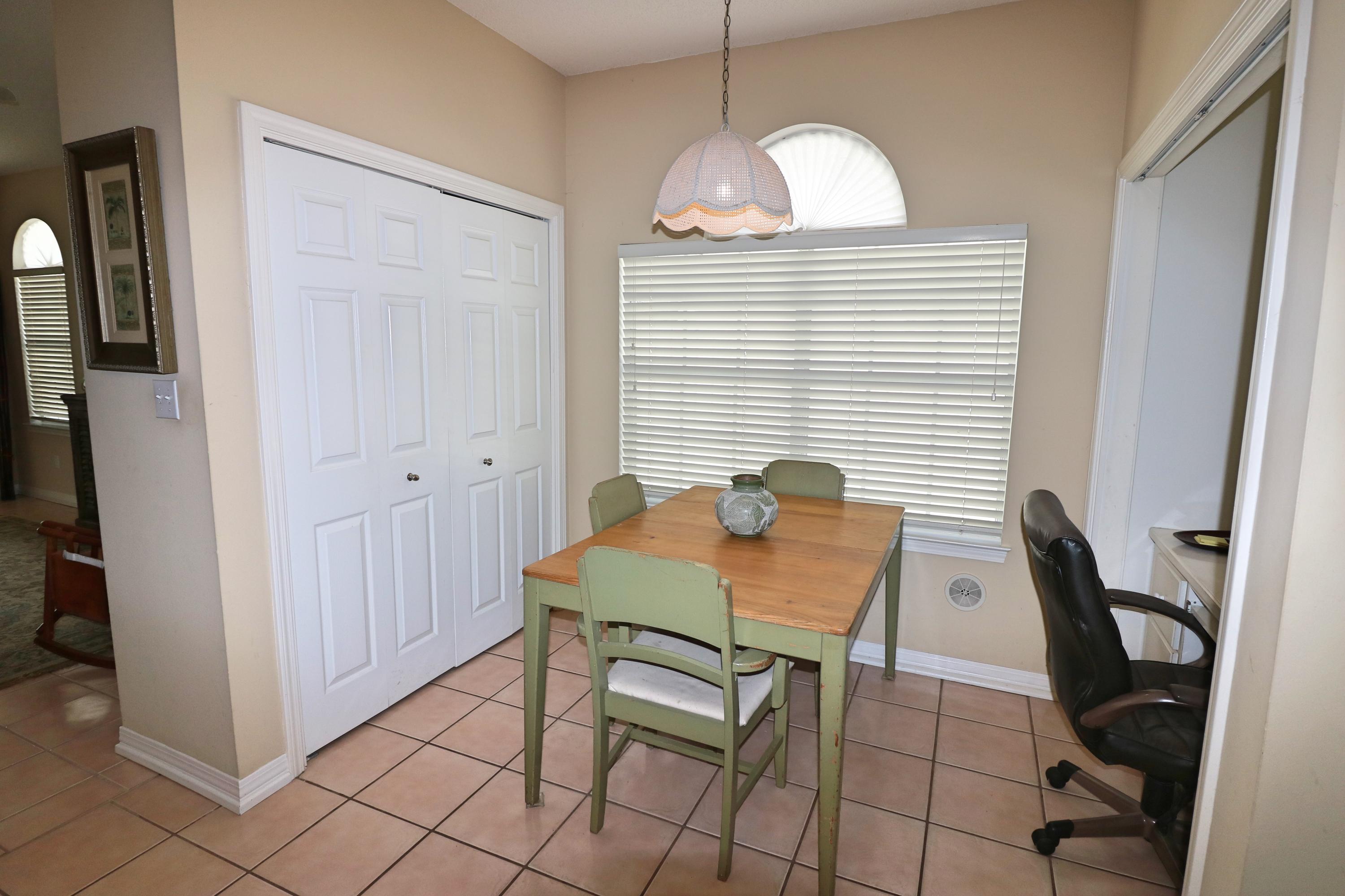 329 Somerset Bridge Road Santa Rosa Beach, FL 32459 - Photo 9 of 30 2000-01-01 00.00.59-5