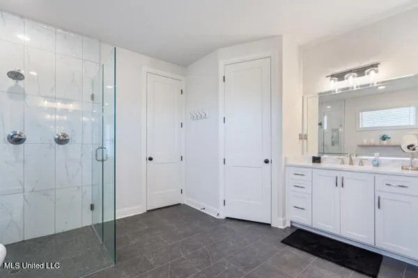 $559,900 | 4300 Brooke Drive, Nesbit, MS 38651