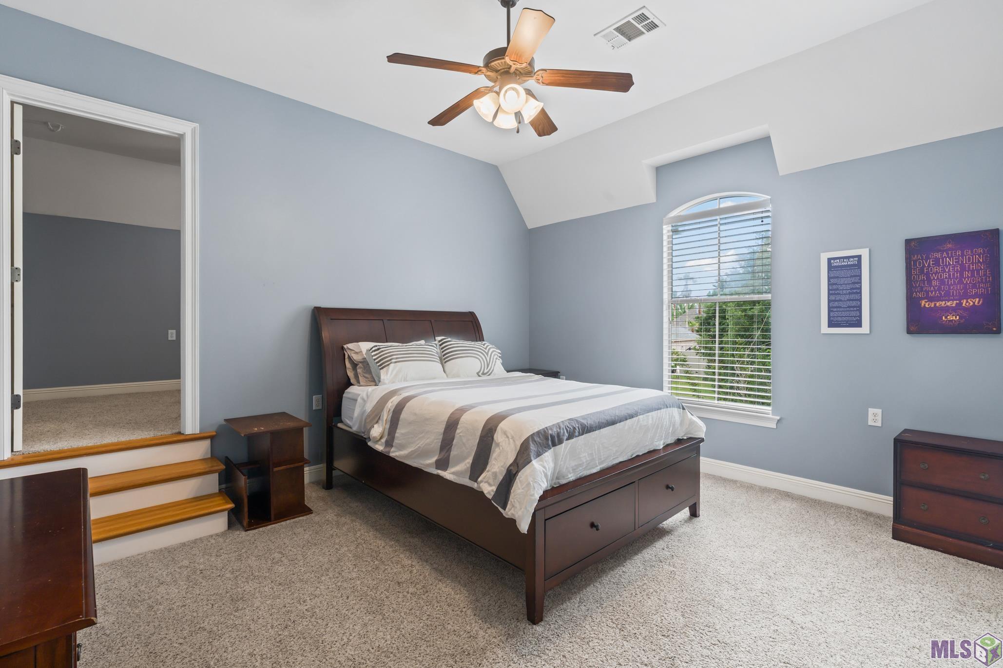 75 Robyn Place Mandeville, LA 70471 - Photo 2 of 15