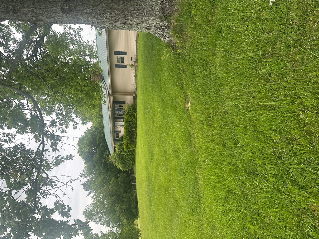 10190 Stephen Young Road Camden, OH 45311 - Photo 4 of 17