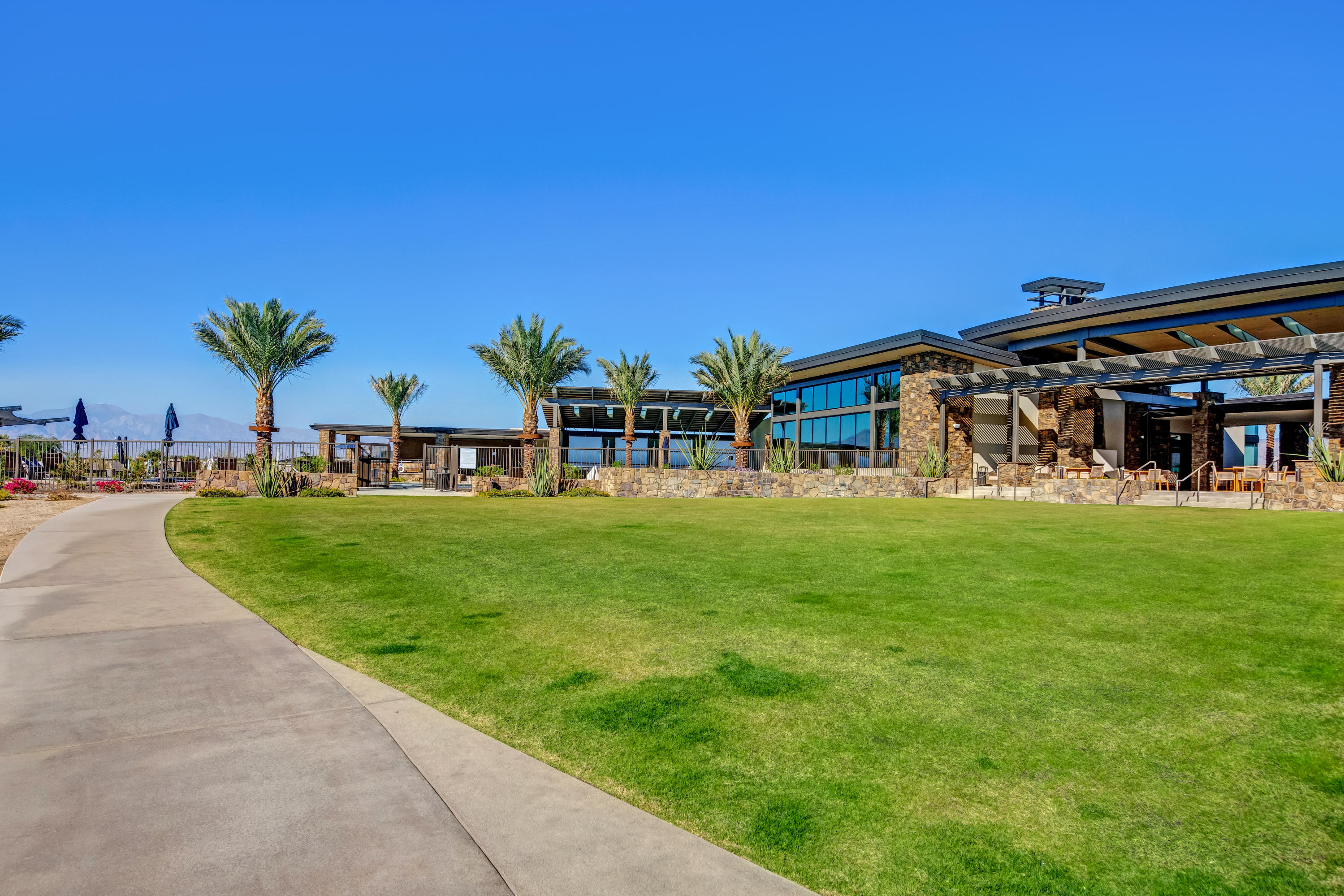 16 Pinot Noir Rancho Mirage, CA 92270 - Photo 38 of 41 48