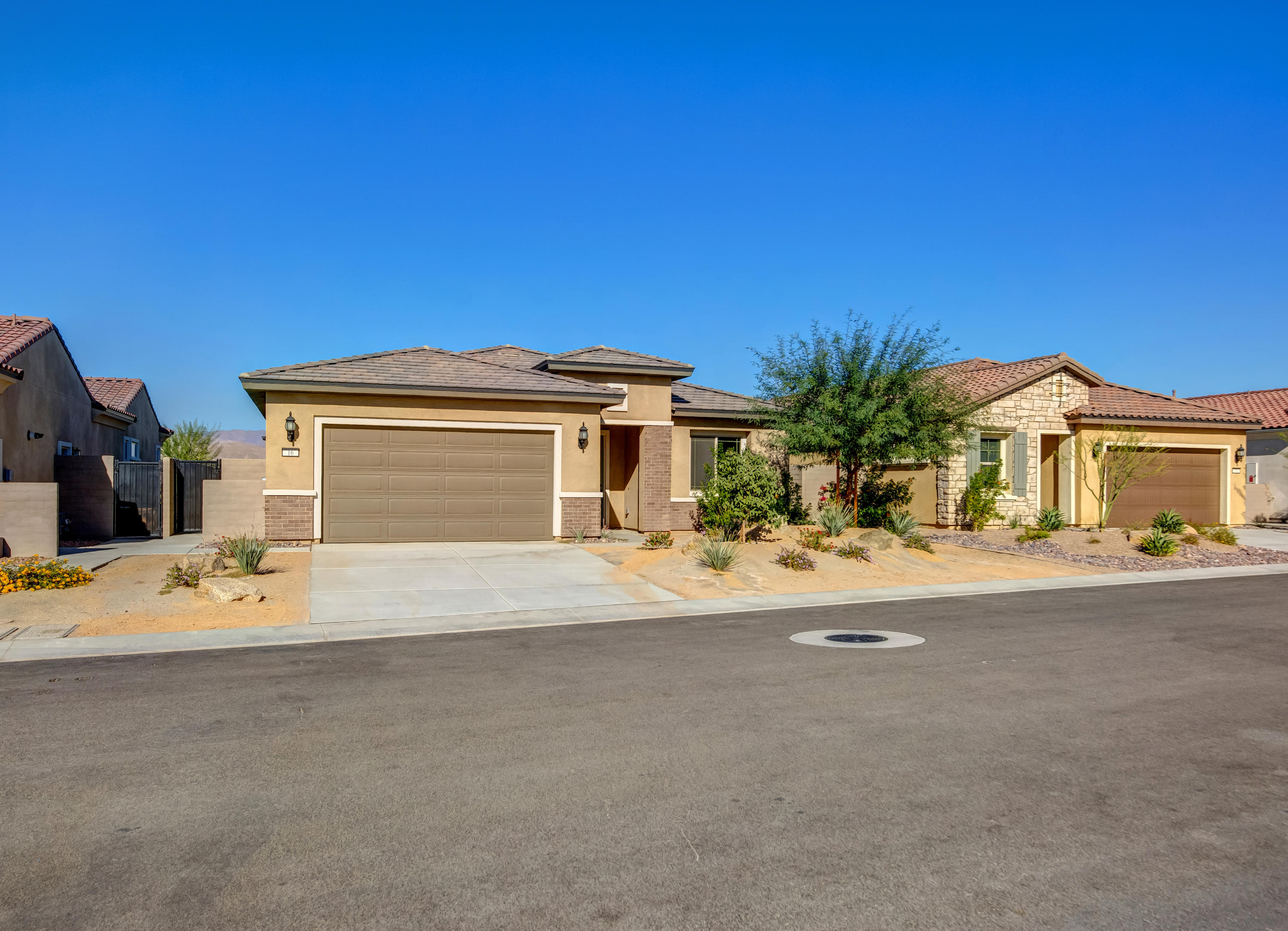 16 Pinot Noir Rancho Mirage, CA 92270 - Photo 8 of 41 38.7