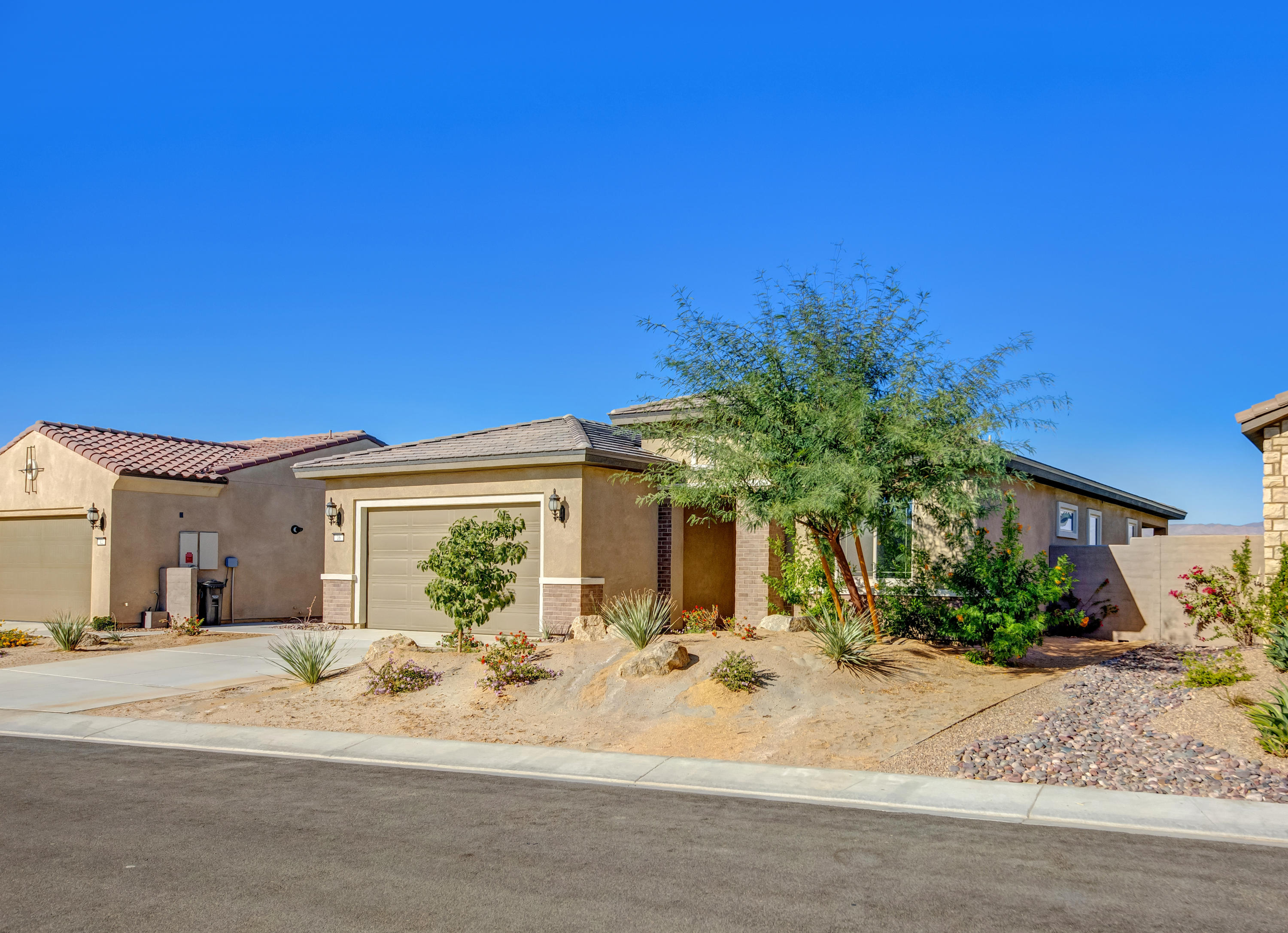 16 Pinot Noir Rancho Mirage, CA 92270 - Photo 9 of 41 4