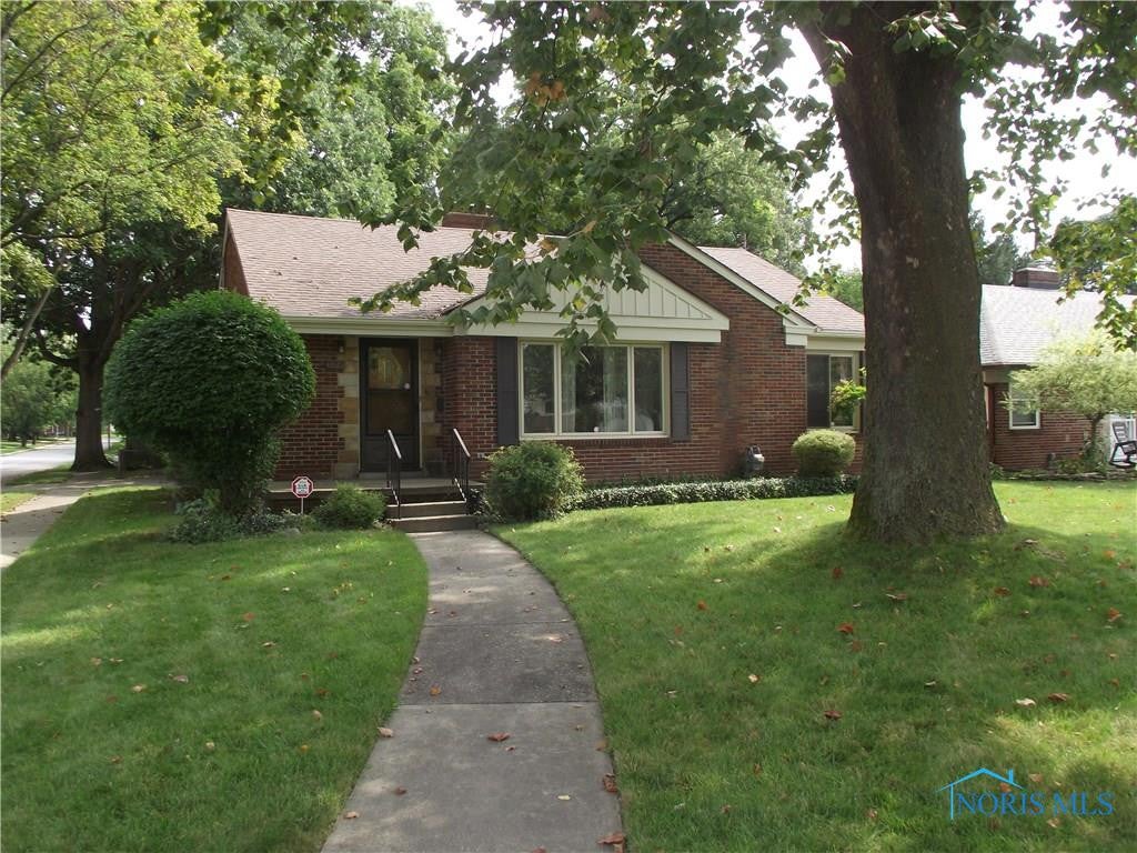 3176 Aldringham Road Toledo, OH 43606 - Photo 1 of 27 Gallery Image 1