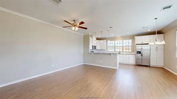 $2,250 | 2027 Harvey Mitchell Parkway South, College Station, TX 77840