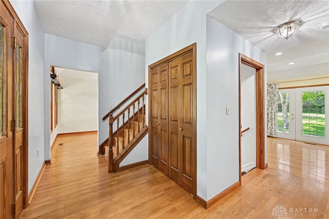 91 Settlemyre Road Oregonia, OH 45054 - Photo 10 of 29 Gallery Image 10