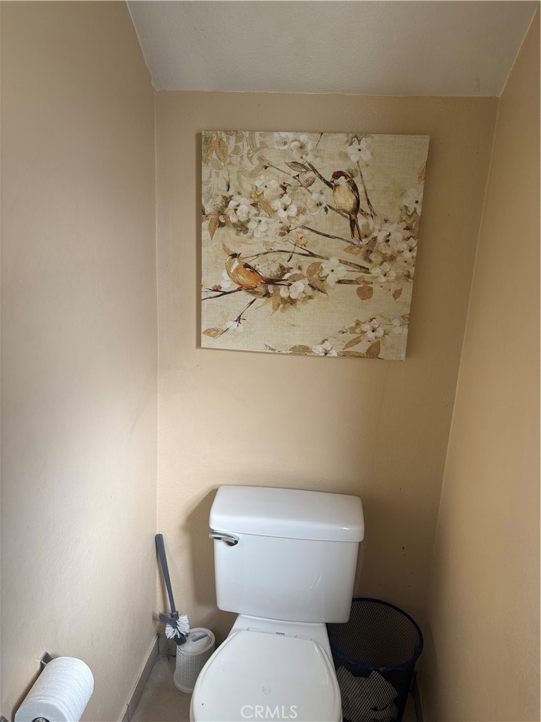 11545 Honeyglen Road Pacoima, CA 91331 - Photo 15 of 18