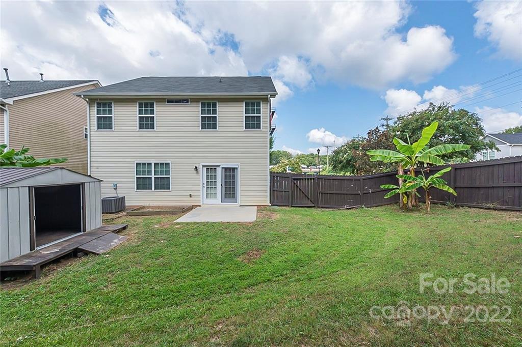 705 Jones Branch Road Fort Mill, SC 29715 - Photo 7 of 18 a backyard of a house with lots of green space