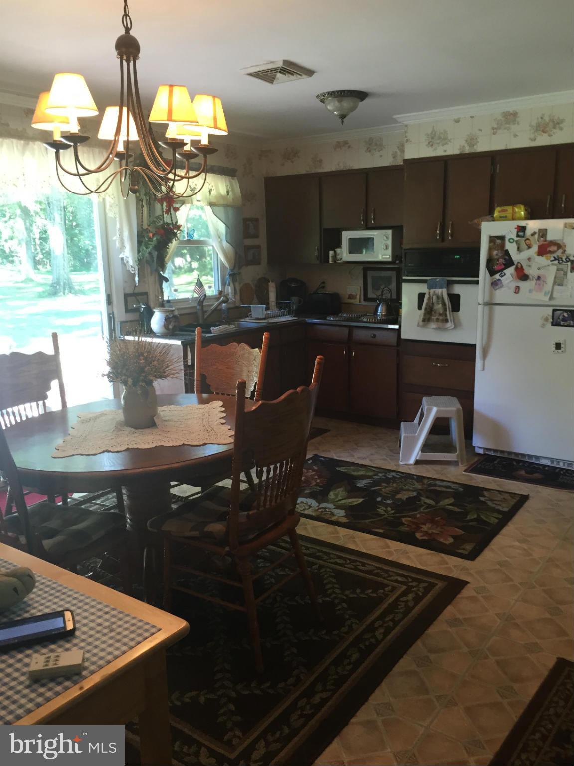 121 Maloney Road Elkton, MD 21921 - Photo 10 of 13 Kitchen