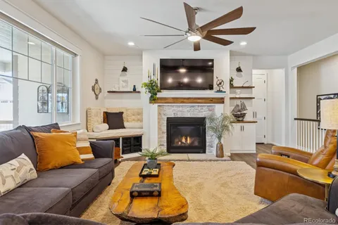 $849,900 | 4555 Gray Wolf Lane, Castle Rock, CO 80104