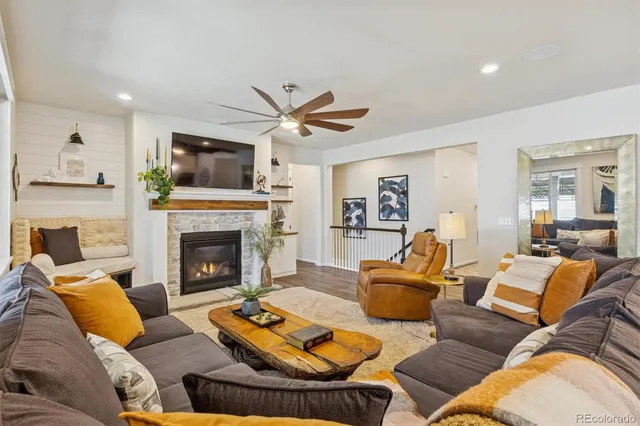 $849,900 | 4555 Gray Wolf Lane, Castle Rock, CO 80104