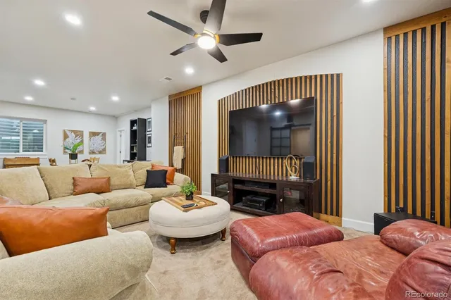 $849,900 | 4555 Gray Wolf Lane, Castle Rock, CO 80104