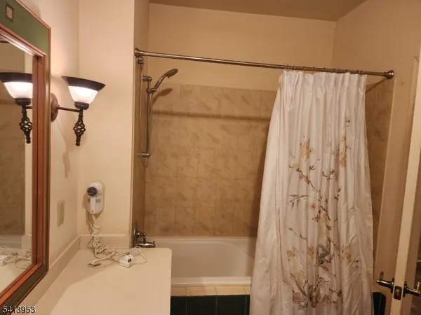 $1,950 | 3 Maple Crescent, Unit 13, Vernon, NJ 07462