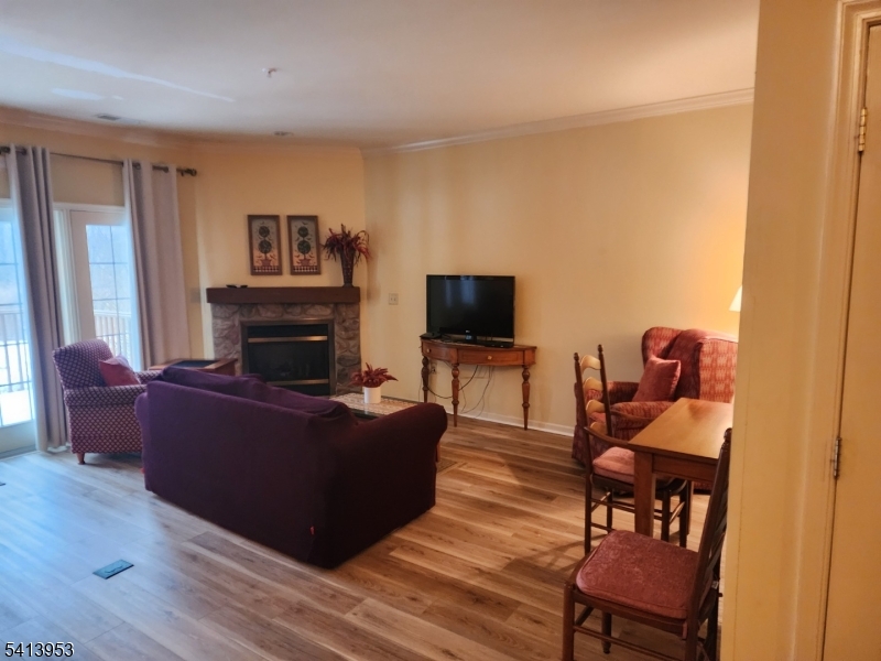 3 Maple Crescent, Unit 13 Vernon, NJ 07462 - Photo 2 of 20