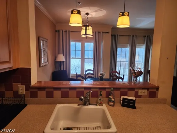 $1,950 | 3 Maple Crescent, Unit 13, Vernon, NJ 07462