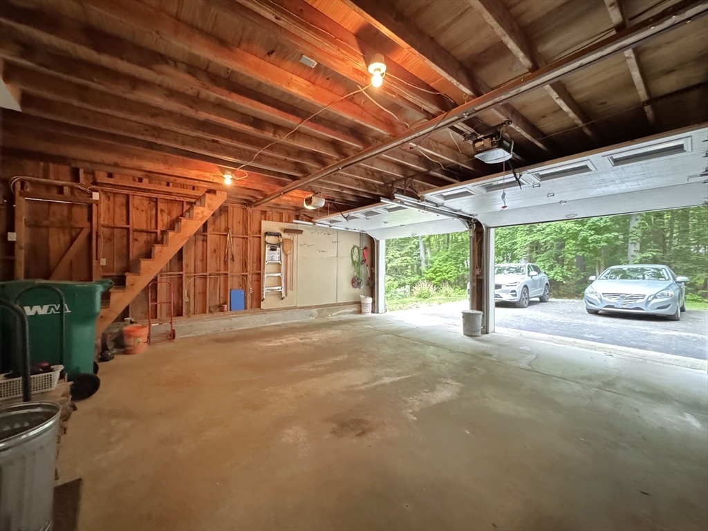 4 Riverwood Road Kingston, NH 03848 - Photo 35 of 42