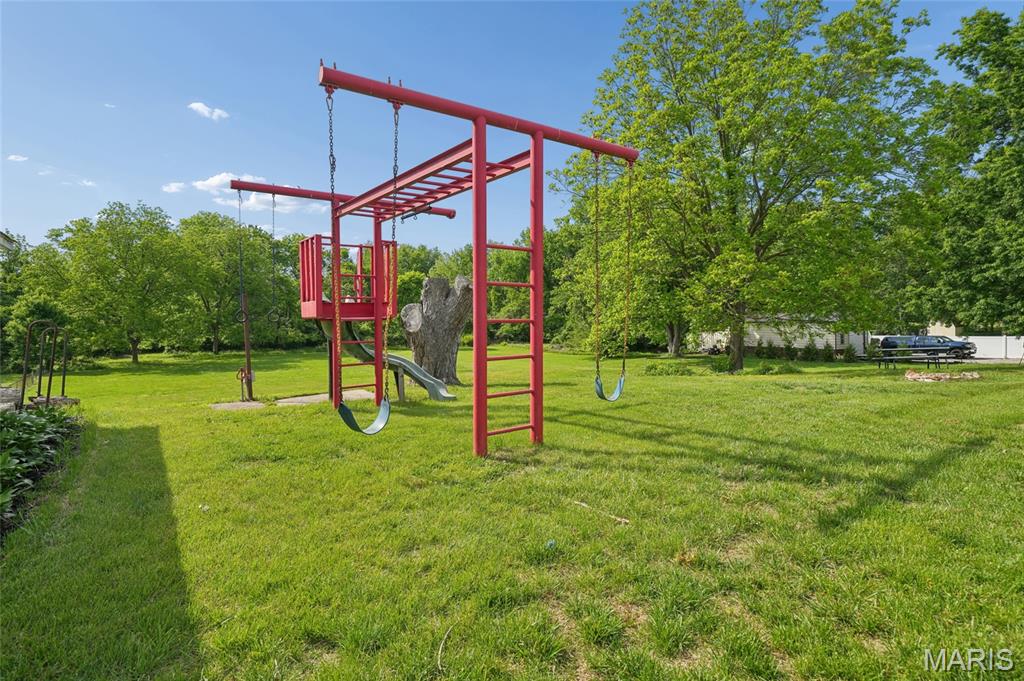 6065 Kerth Road St. Louis, MO 63128 - Photo 35 of 40 Gallery Image 35