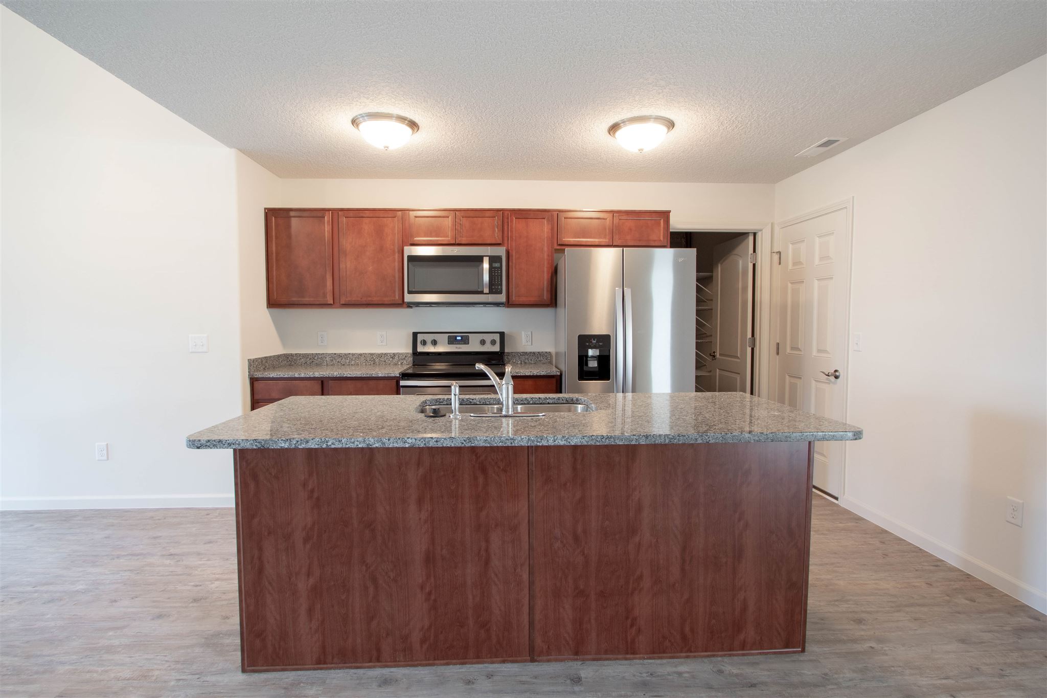 2178 Blue Spring Run Fort Wayne, IN 46808 - Photo 19 of 27 Gallery Image 19