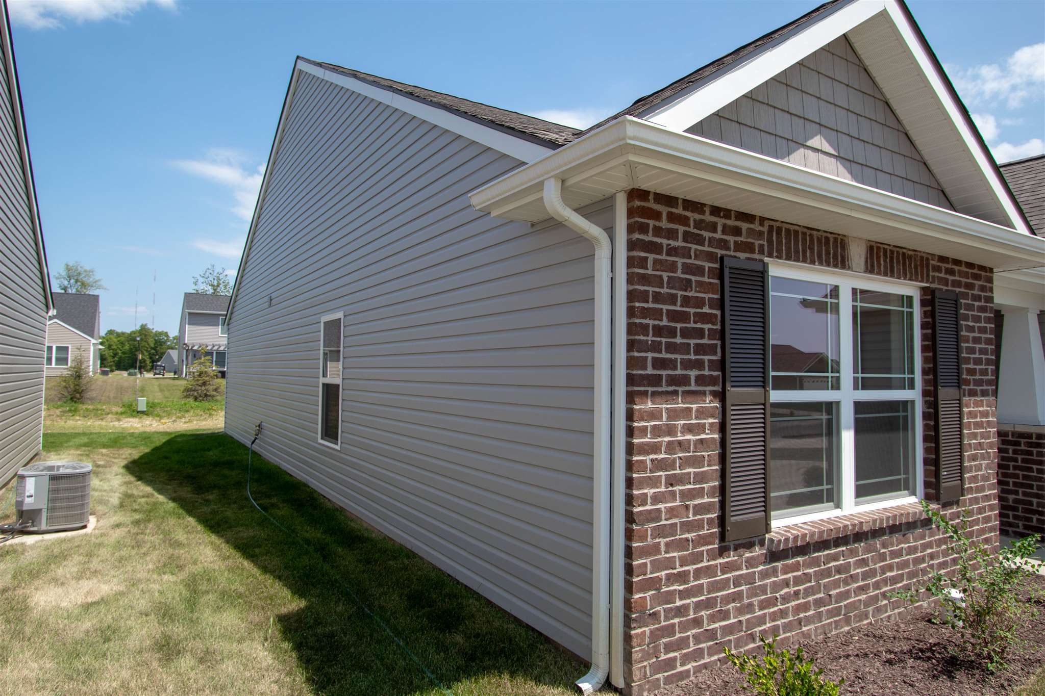 2178 Blue Spring Run Fort Wayne, IN 46808 - Photo 26 of 27 Gallery Image 26
