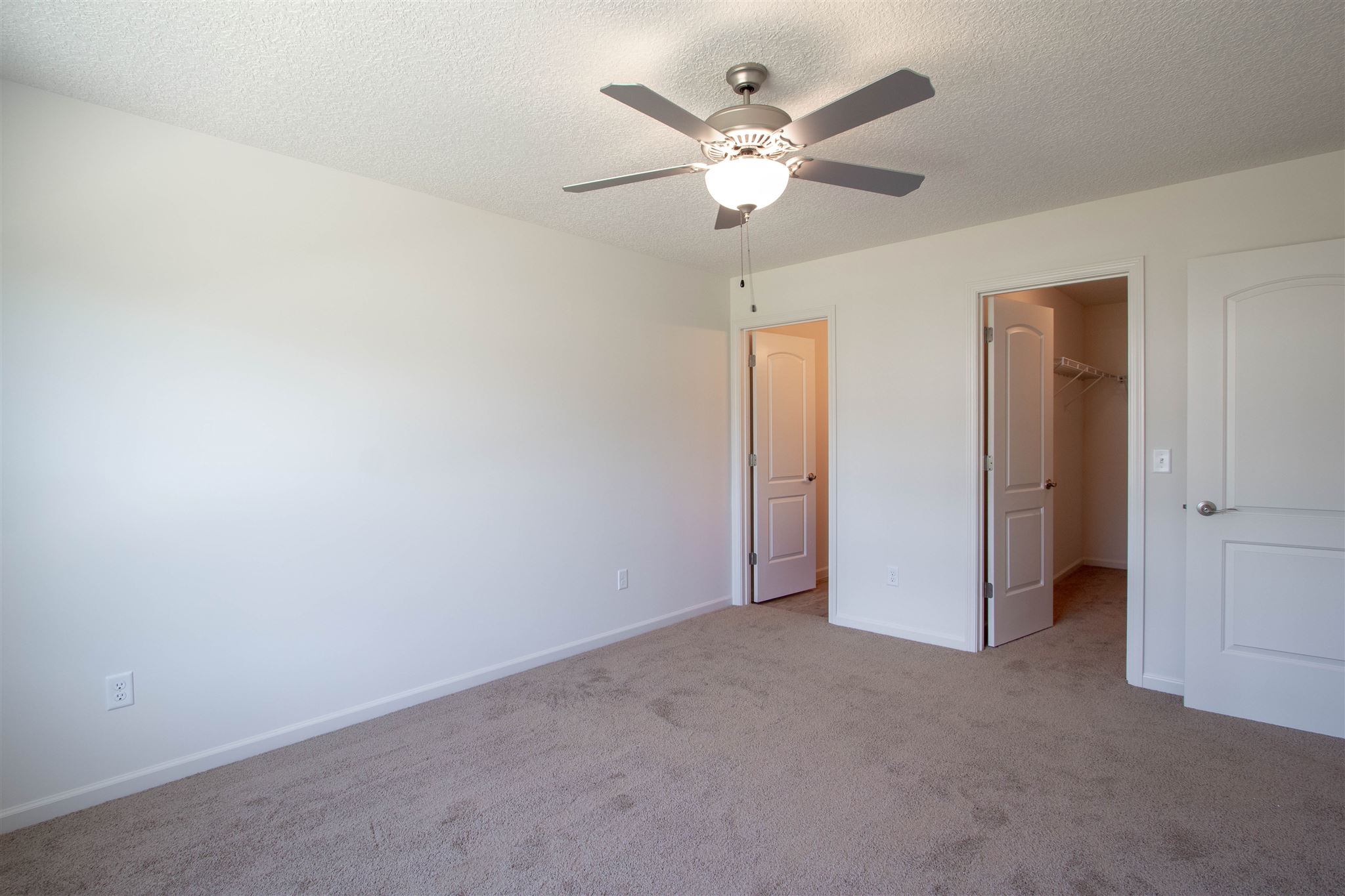 2178 Blue Spring Run Fort Wayne, IN 46808 - Photo 8 of 27 Gallery Image 8