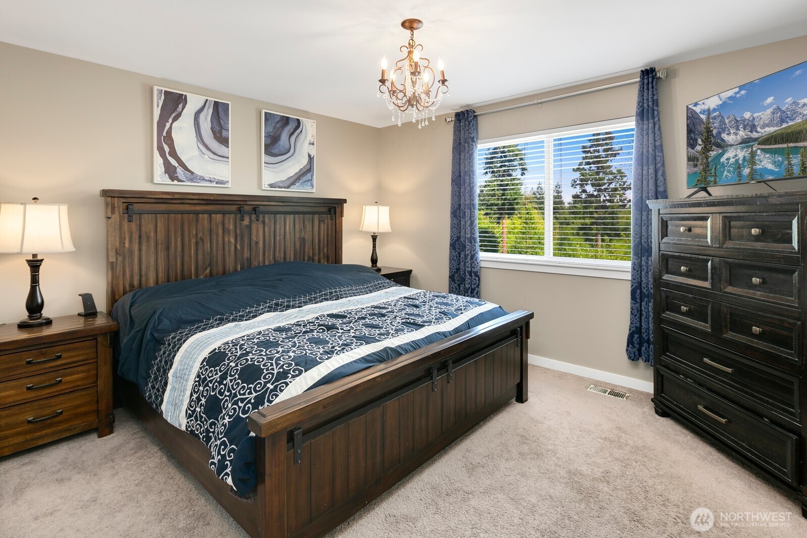 327 140th Street Southwest Everett, WA 98208 - Photo 17 of 36