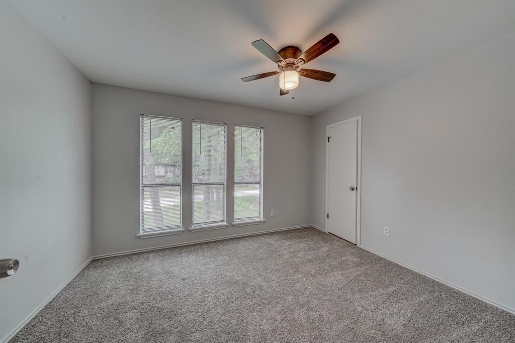 78 Brookflower Road The Woodlands, TX 77380 - Photo 8 of 21