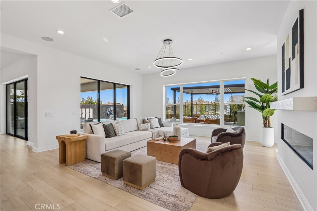 20224 Marlow Lane Porter Ranch, CA 91326 - Photo 7 of 70
