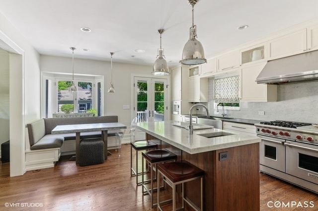 $1,375,000 | 265 Woodland Avenue, Winnetka, IL 60093