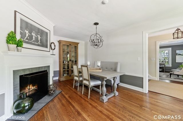 $1,375,000 | 265 Woodland Avenue, Winnetka, IL 60093